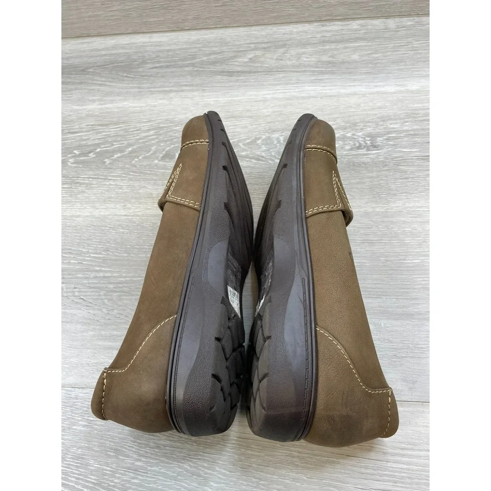 Clarks Carleigh Lulin Women's 10 Brown Loafer Nubuck Shoes‎ Comfort Chic Slip-On